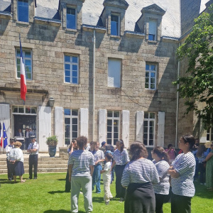 Image(4)